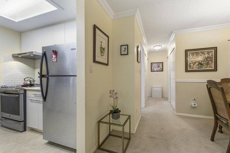 3184 Mountain Highway North Vancouver, BC - 12