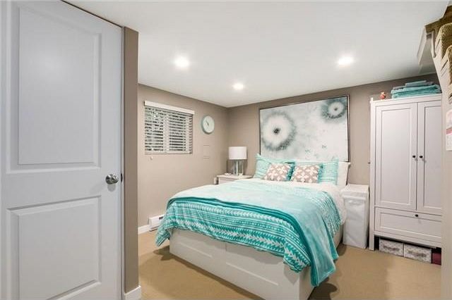 761 W 26th Avenue Vancouver, BC - 16