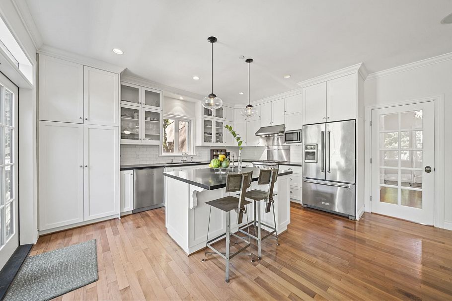 125 W 39th Avenue Vancouver, BC - 11