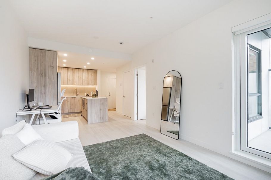 317 3594 Malsum Drive North Vancouver, BC - 15