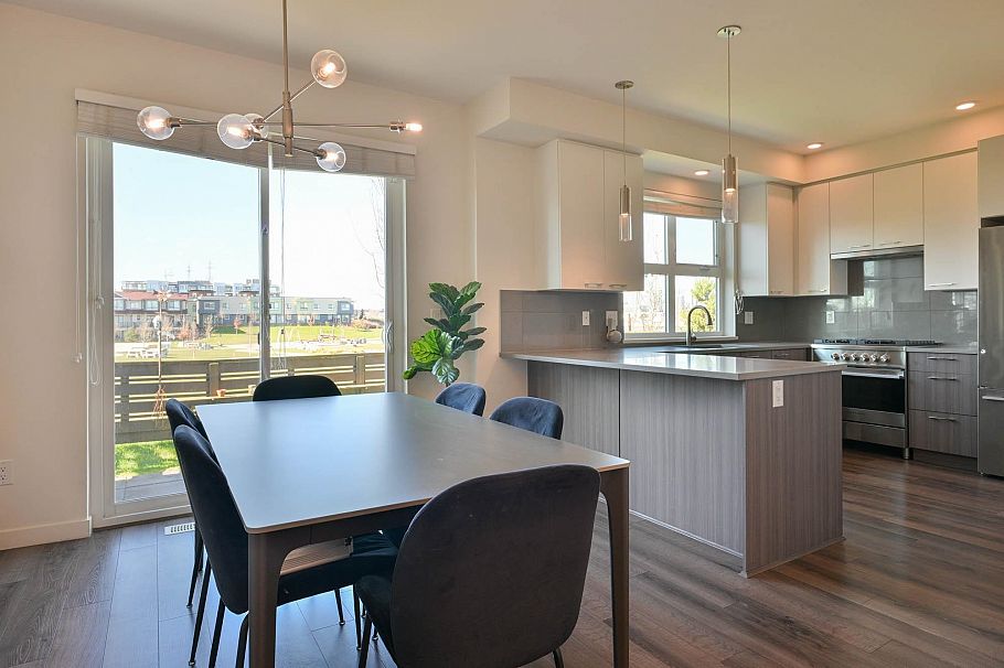 84 10311 River Drive Richmond, BC - 5