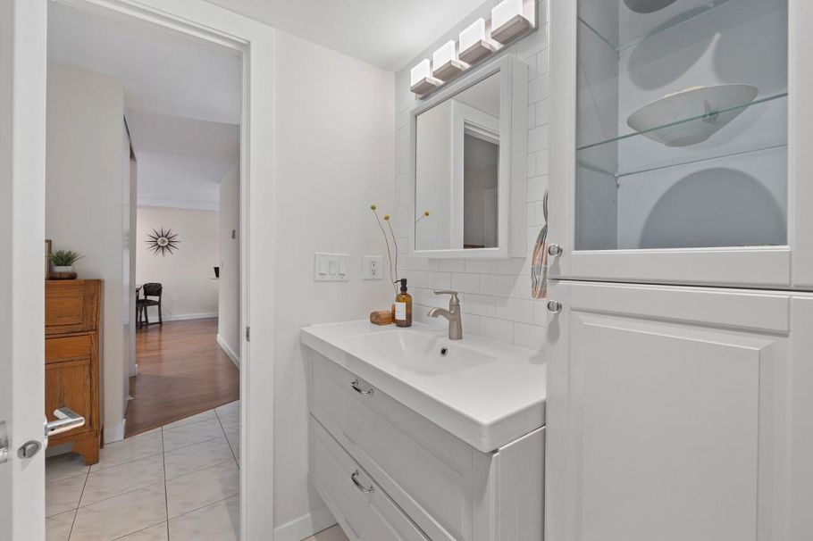204 2336 Wall Street Vancouver, BC - 14