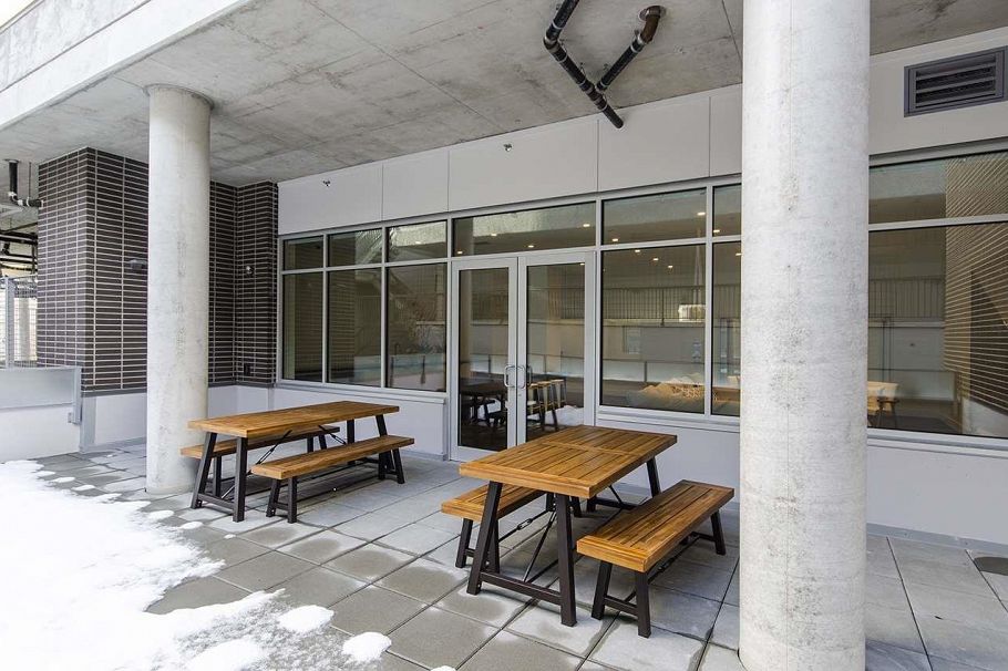 315 711 W 14th Street North Vancouver, BC - 13