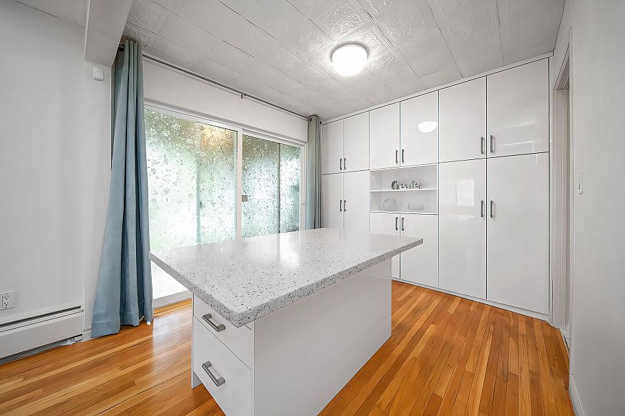 750 Westview Crescent Vancouver, BC - 10