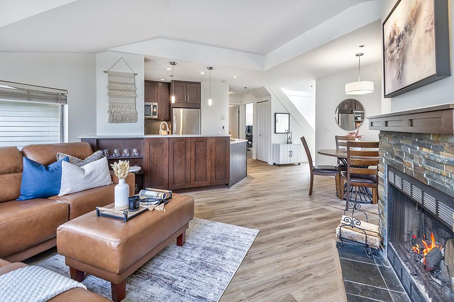406 888 W 13th Avenue Vancouver, BC - 5