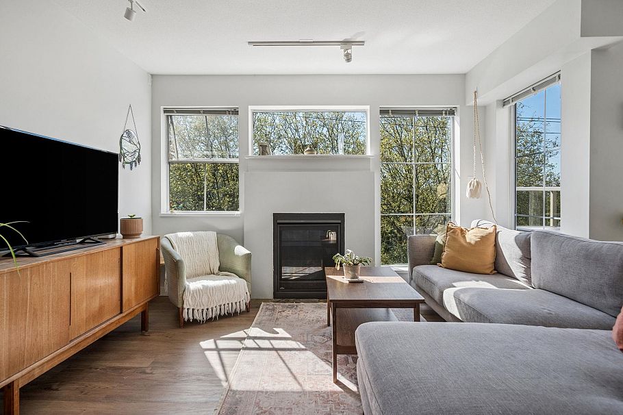 302 1510 Grant Street Vancouver, BC - 8