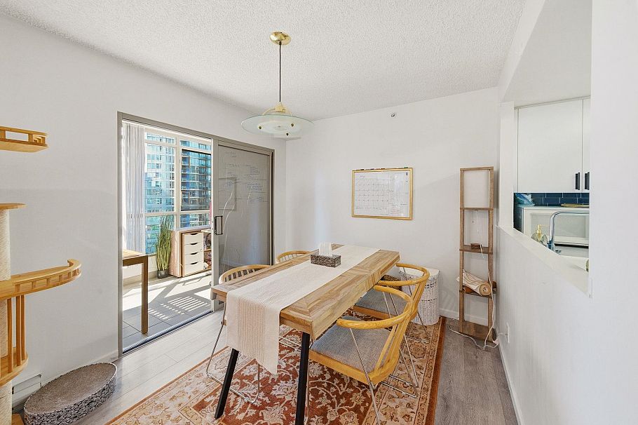 1705 867 Hamilton Street Vancouver, BC - 4
