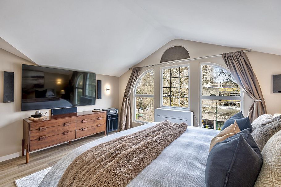 406 888 W 13th Avenue Vancouver, BC - 16