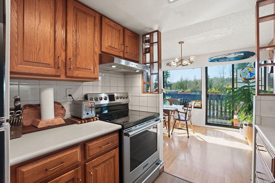 1021 Old Lillooet Road North Vancouver, BC - 14
