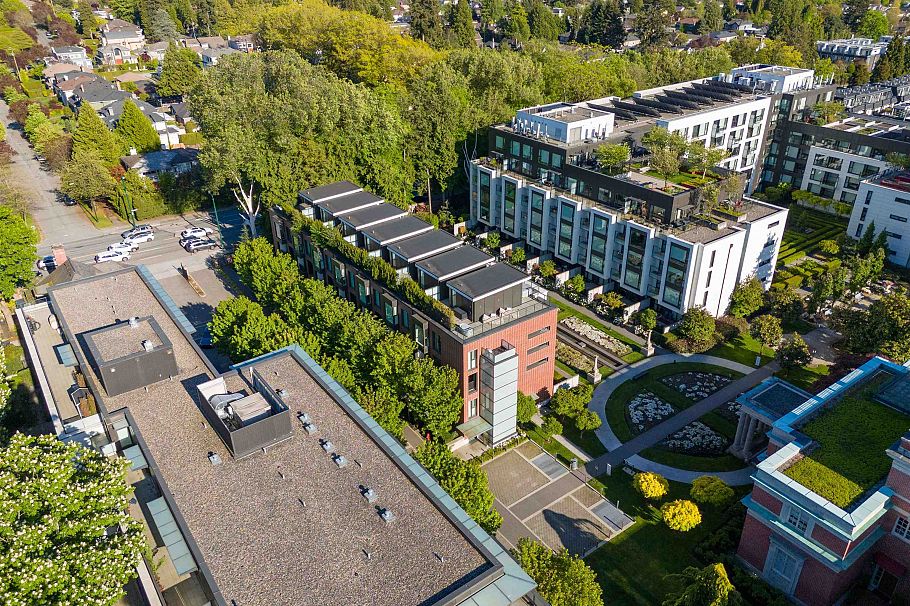 1512 Atlas Lane Vancouver, BC - 2