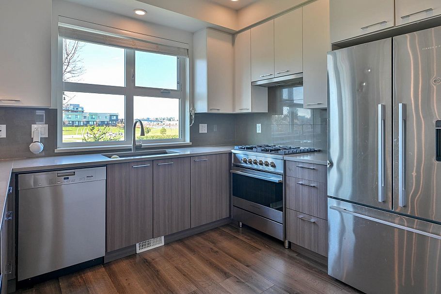 84 10311 River Drive Richmond, BC - 7