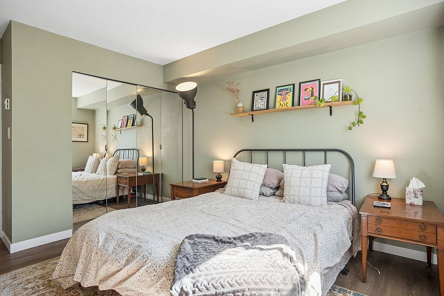 302 1510 Grant Street Vancouver, BC - 21
