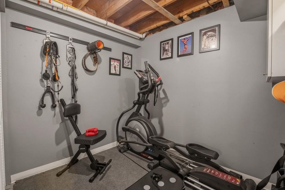 1106 Premier Street North Vancouver, BC - 18