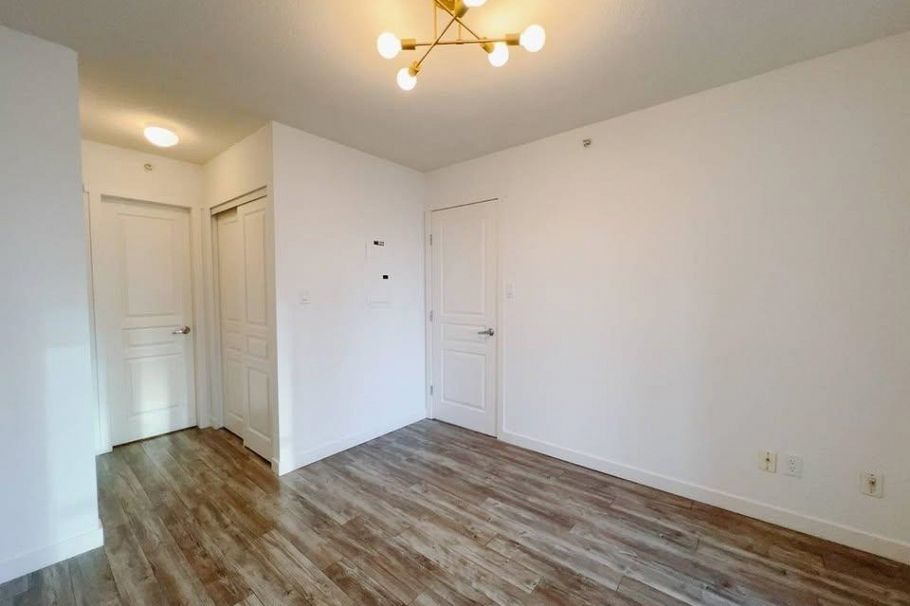 806 3438 Vanness Avenue Vancouver, BC - 8