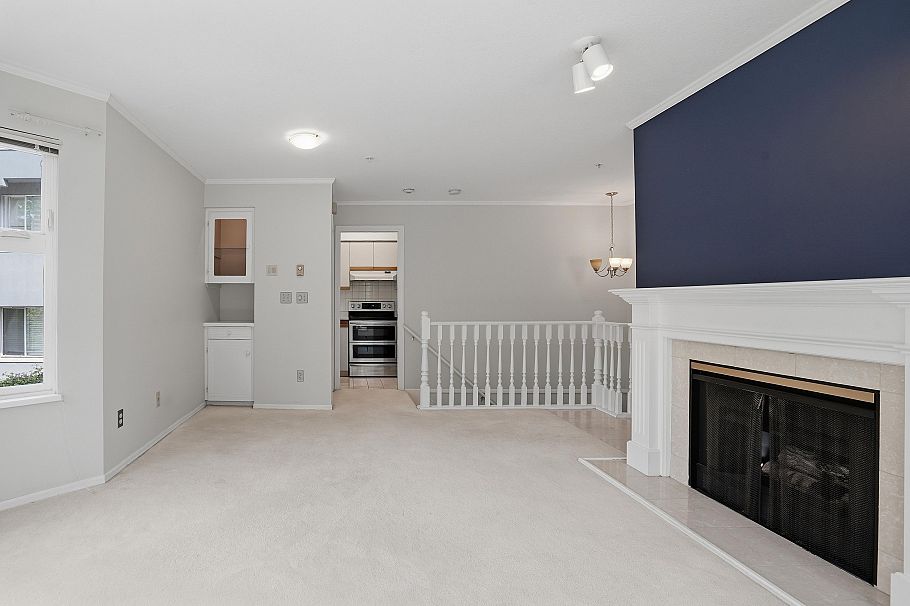 737 W 7th Avenue Vancouver, BC - 9