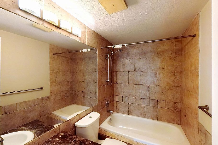 201 1868 W 8th Avenue Vancouver, BC - 26