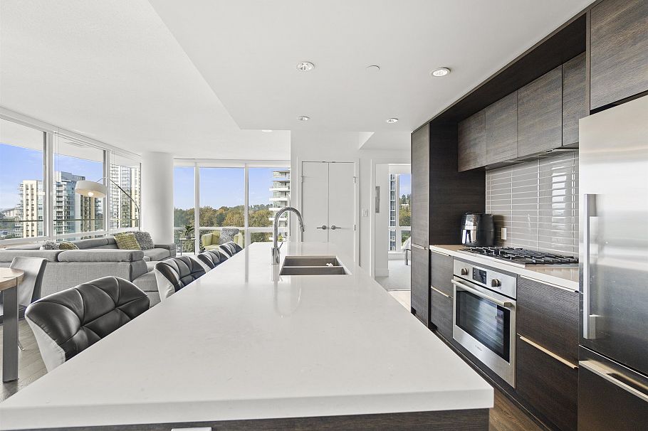 1107 1550 Fern Street North Vancouver, BC - 14