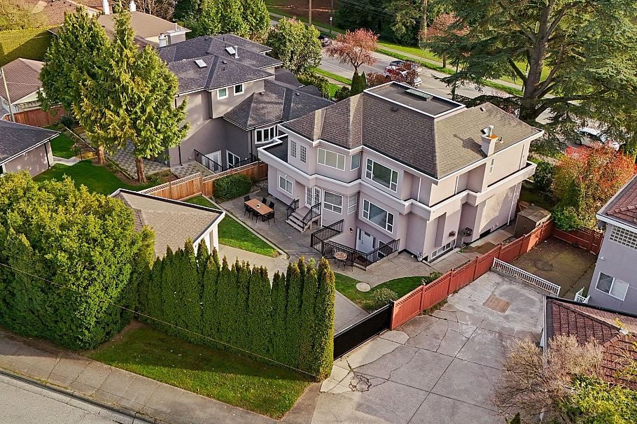 4087 SW Marine Drive Vancouver, BC - 1