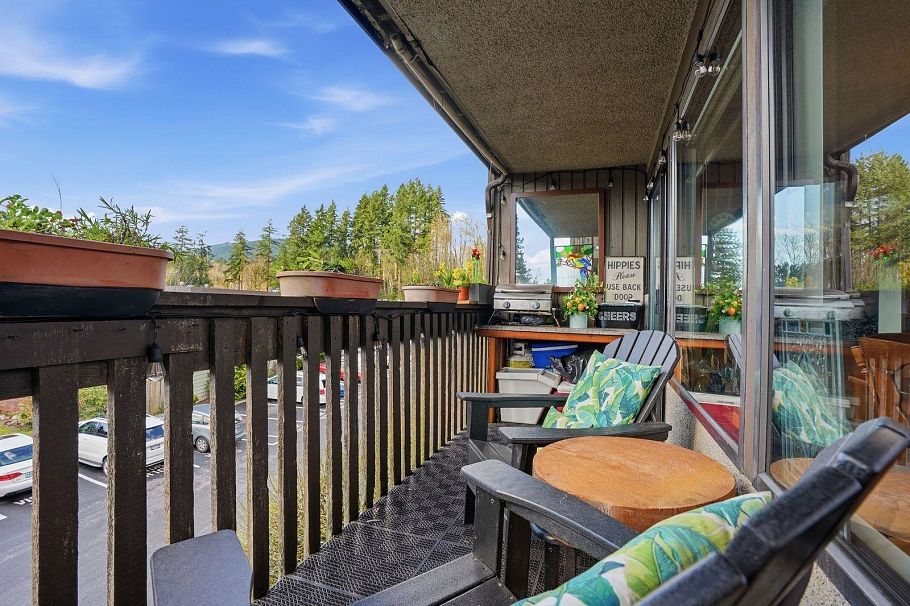 1021 Old Lillooet Road North Vancouver, BC - 36