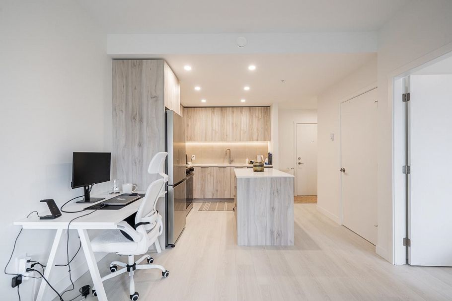 317 3594 Malsum Drive North Vancouver, BC - 19