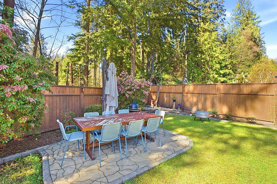 4063 Shone Road North Vancouver, BC - 33