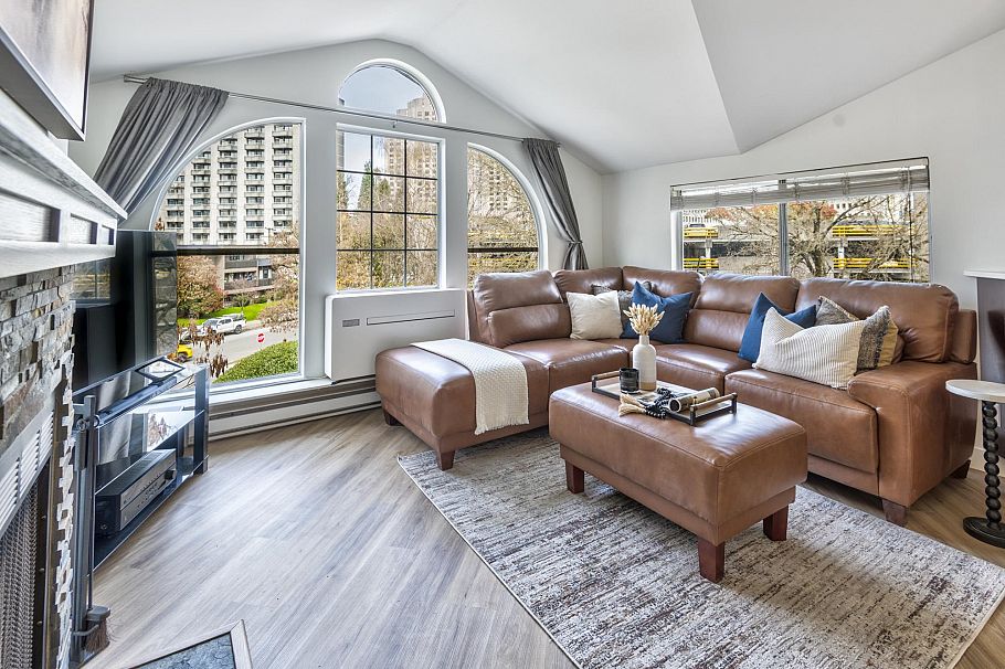 406 888 W 13th Avenue Vancouver, BC - 3