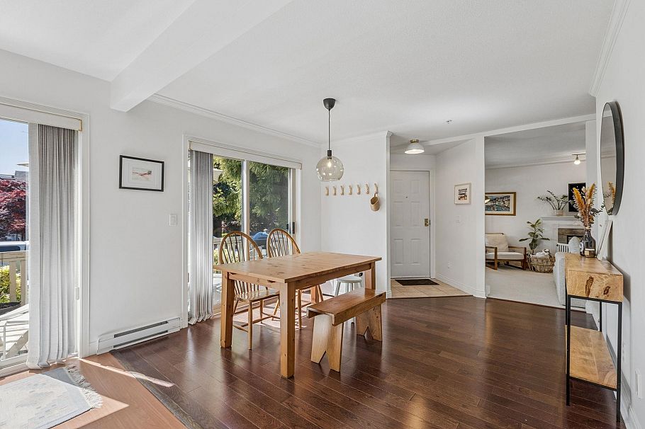 3 222 E 5th Street North Vancouver, BC - 12