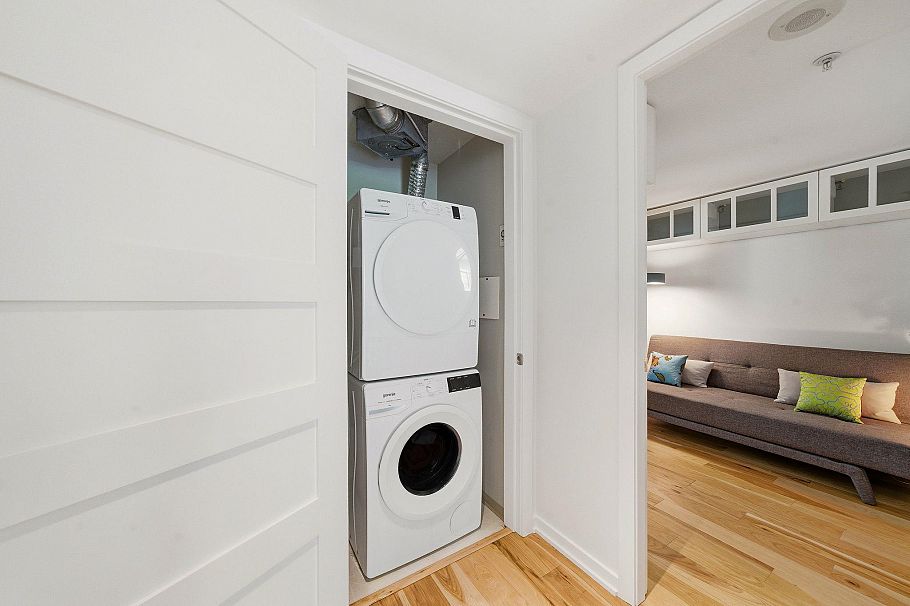 1259 Richards Street Vancouver, BC - 23