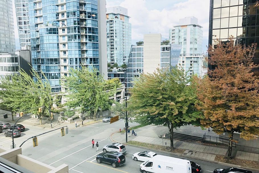 31* 1367 ALBERNI STREET, Vancouver BC V6E 4R9 Vancouver, BC - 2