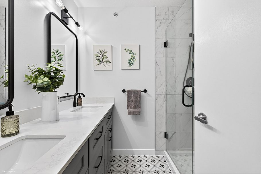 8527 Aquitania Place Vancouver, BC - 21