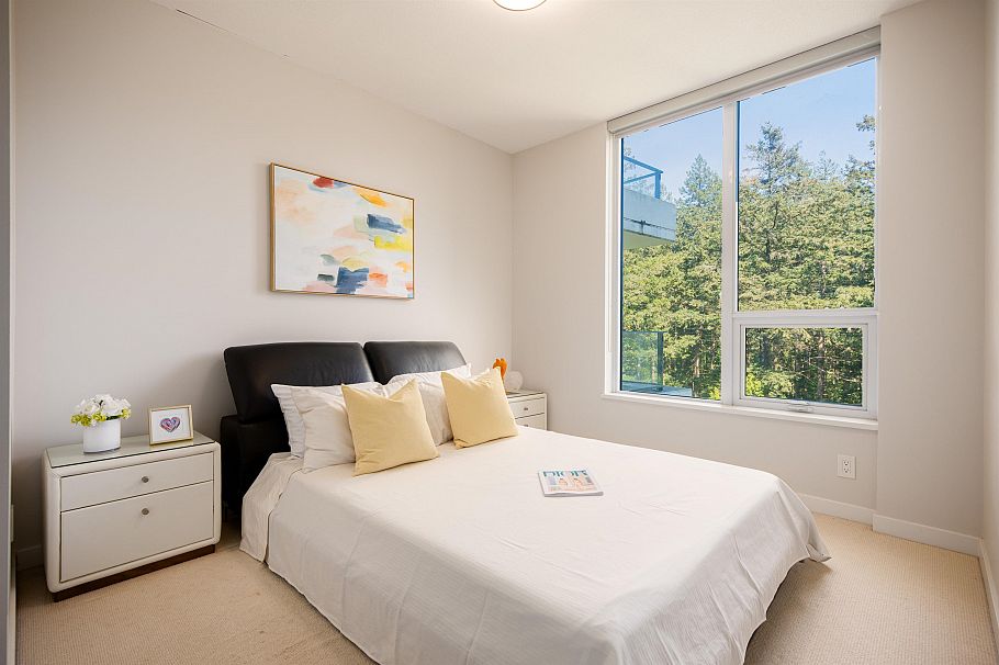 1307 3487 Binning Road Vancouver, BC - 17