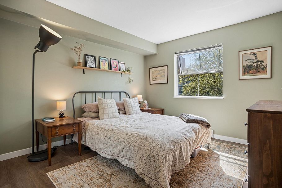 302 1510 Grant Street Vancouver, BC - 20