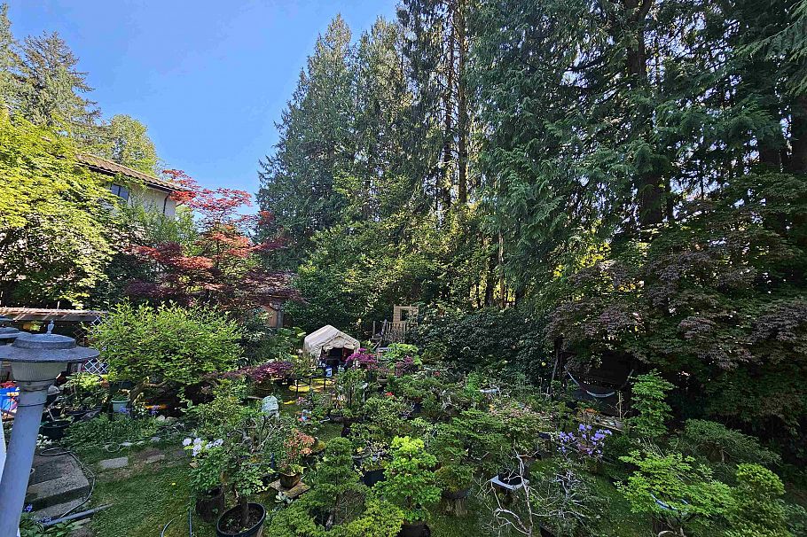 435 E Osborne Road North Vancouver, BC - 3