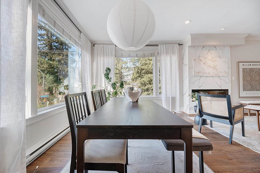 308 Seymour River Place North Vancouver, BC - 3