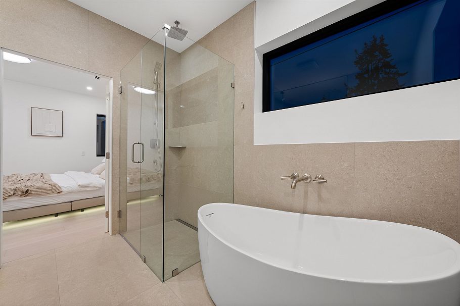 3670 Fleming Street Vancouver, BC - 24