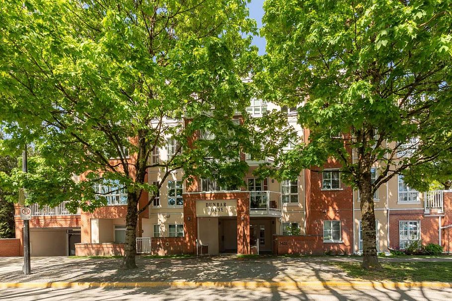 406 3621 W 26th Avenue Vancouver, BC - 1