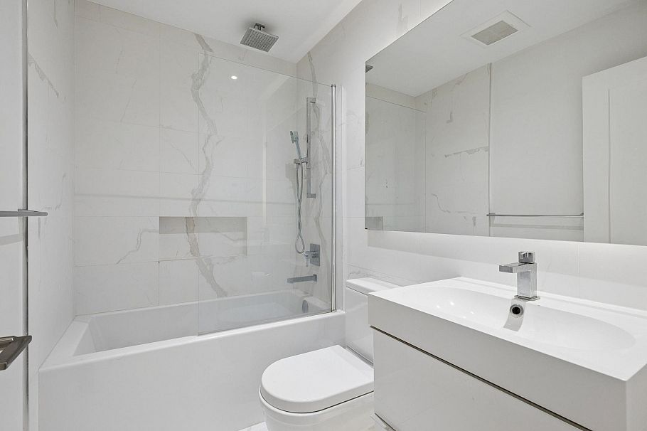 302 555 W 14th Avenue Vancouver, BC - 12