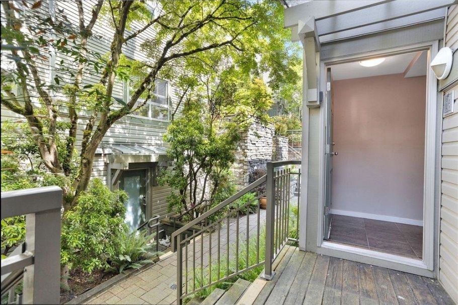 26 2375 W Broadway Vancouver, BC - 26
