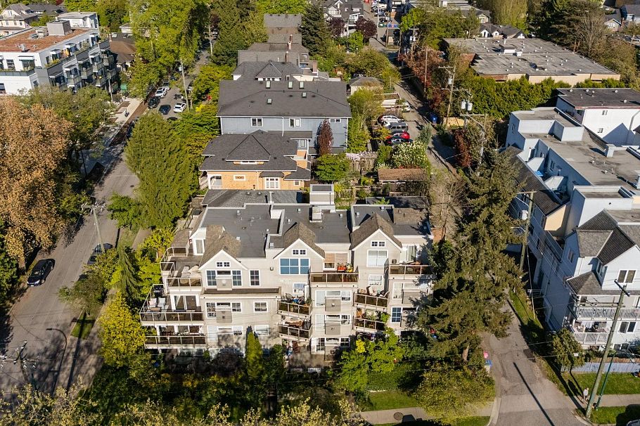 302 1510 Grant Street Vancouver, BC - 29