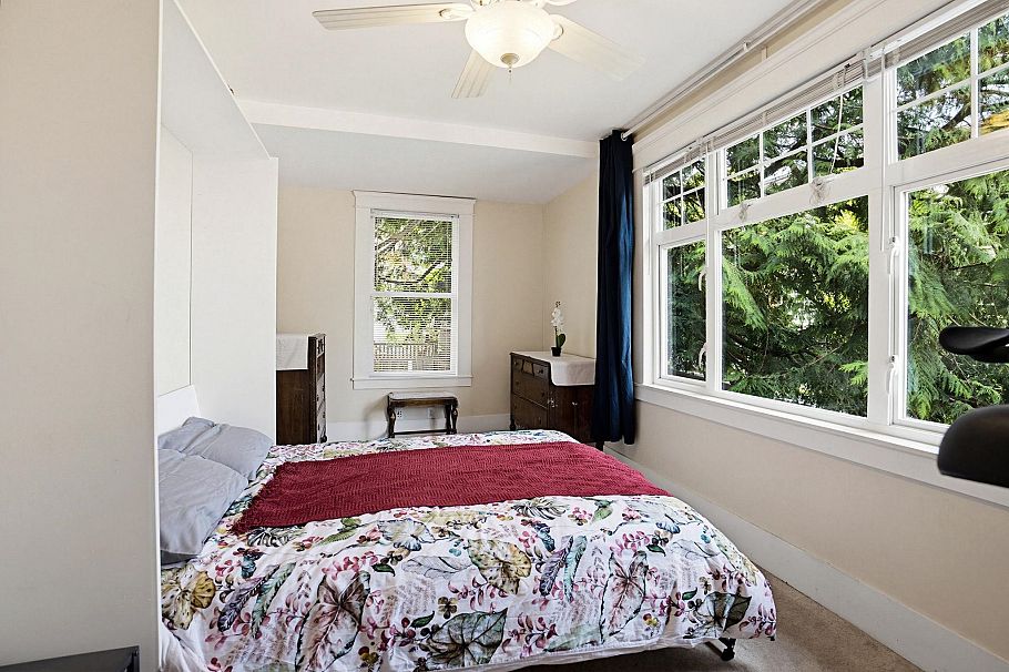 832 Salsbury Drive Vancouver, BC - 16
