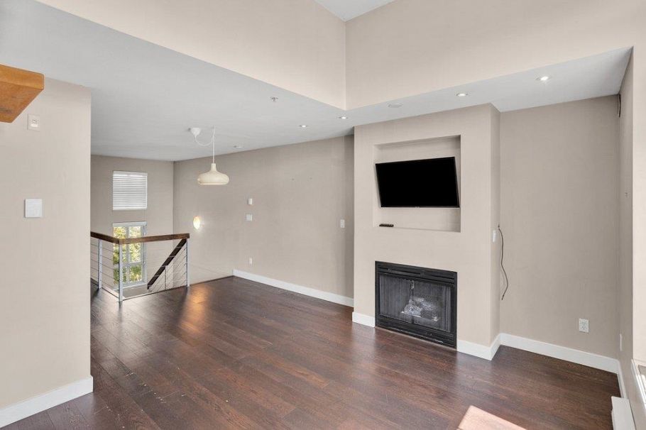 26 2375 W Broadway Vancouver, BC - 12