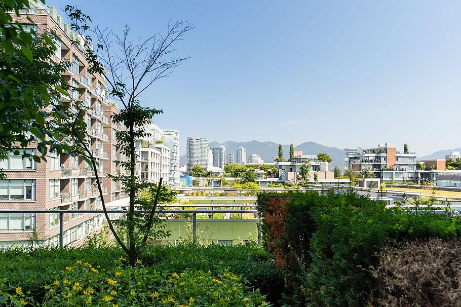 605 1708 Columbia Street Vancouver, BC - 21