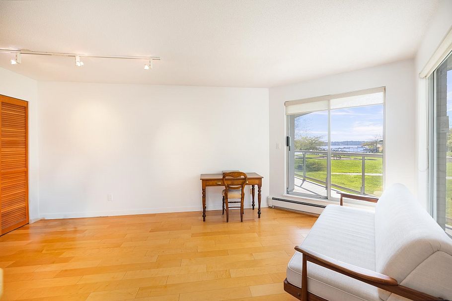 1206 33 Chesterfield Place North Vancouver, BC - 27