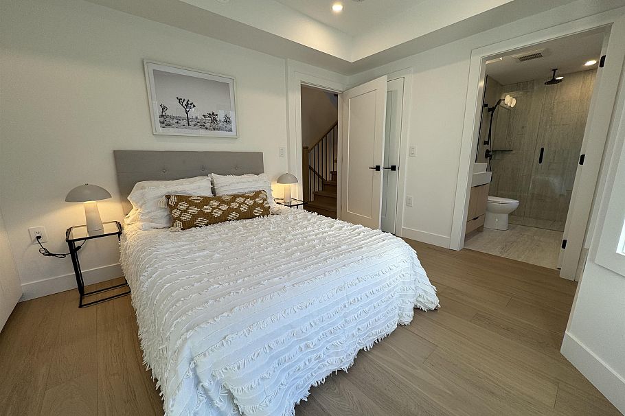 3383 Victoria Drive Vancouver, BC - 21