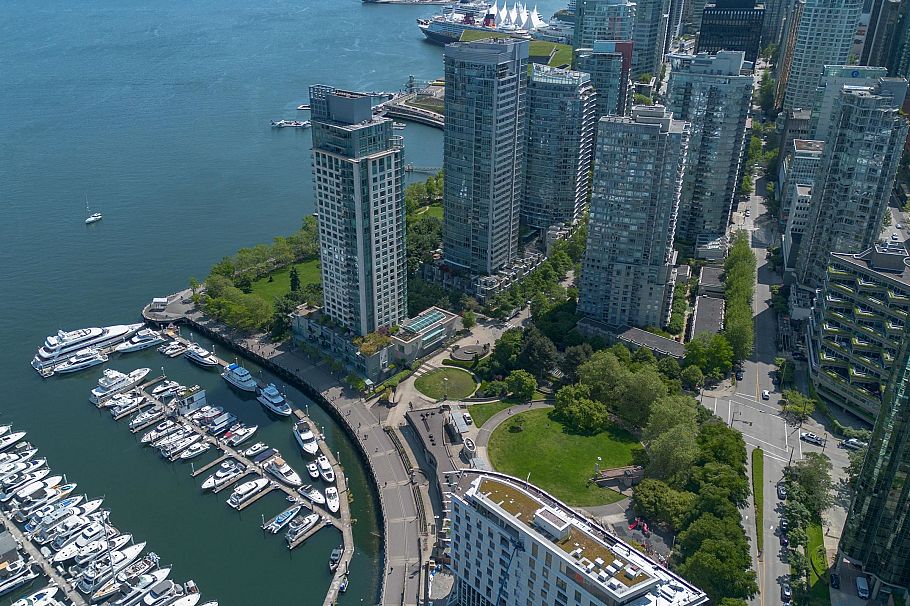 13C 1500 Alberni Street Vancouver, BC - 34