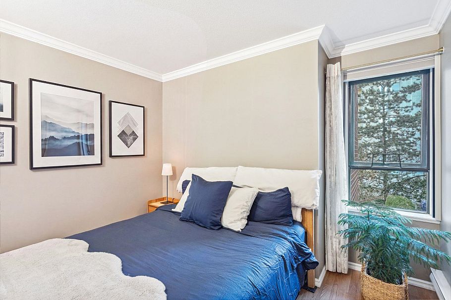 206 175 E 10th Street North Vancouver, BC - 15