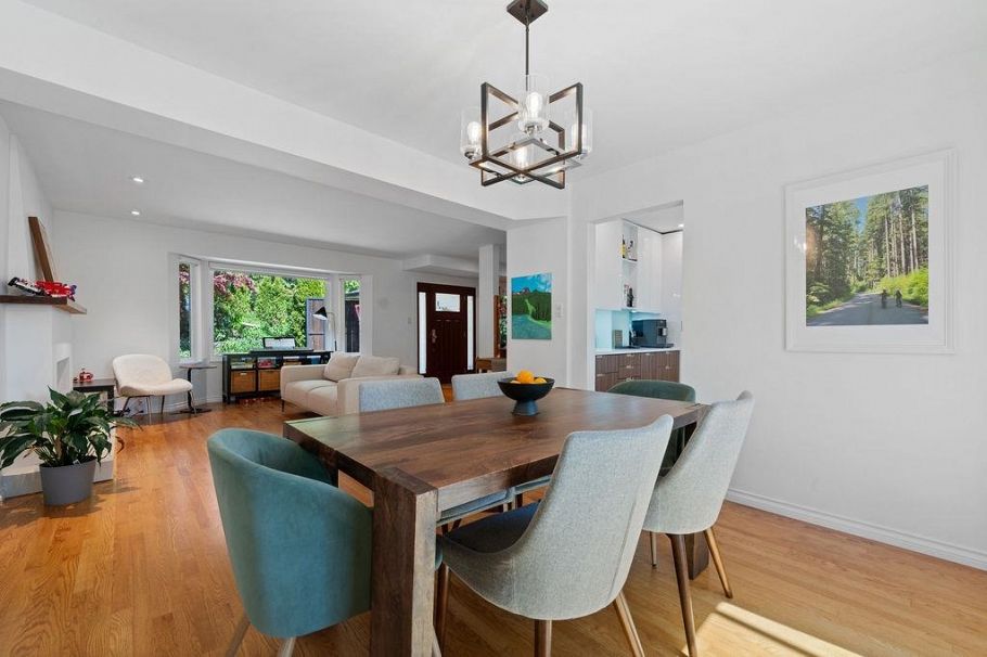 707 E Braemar Road North Vancouver, BC - 11