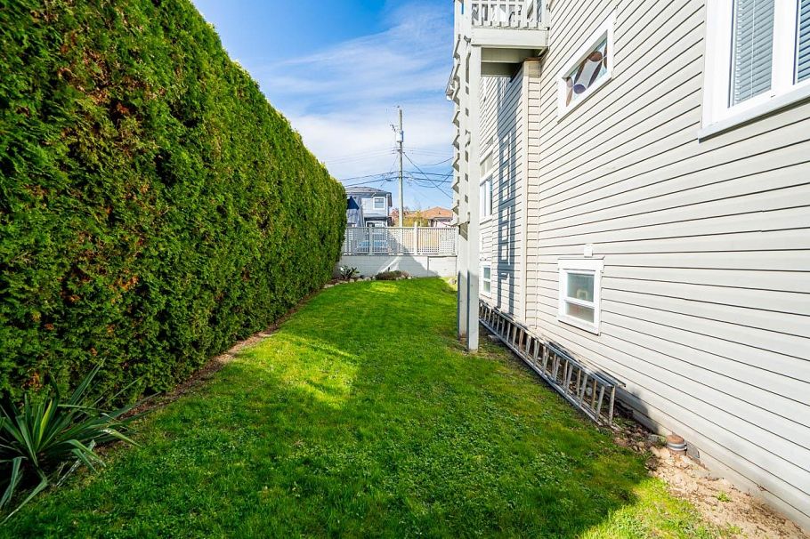 111 E 61st Avenue Vancouver, BC - 33