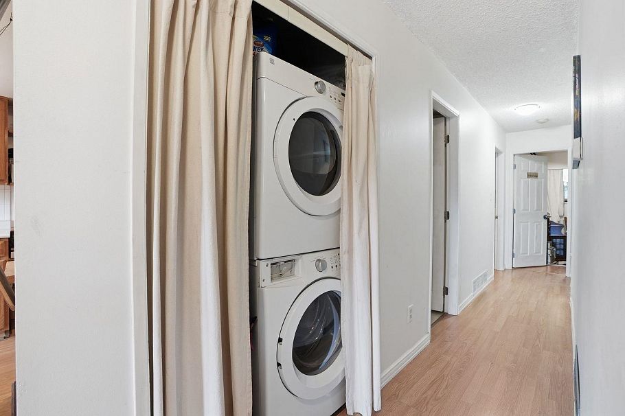 1021 Old Lillooet Road North Vancouver, BC - 33