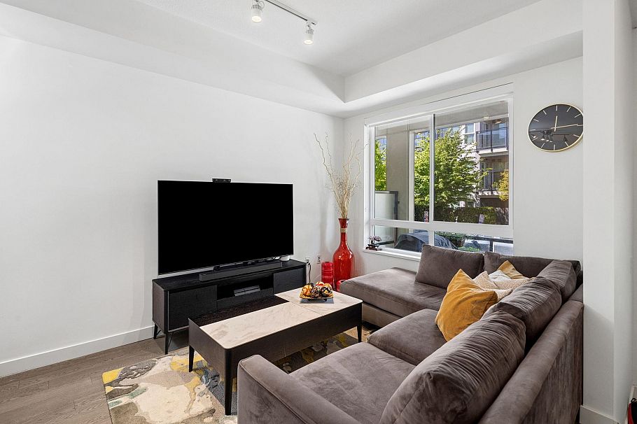 77 10199 River Drive Richmond, BC - 2